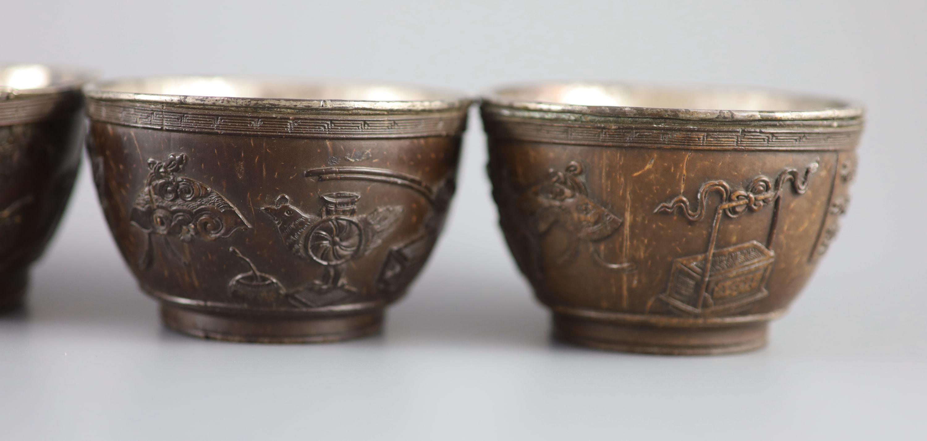 A set of six Chinese coconut cups, 18th/19th century, 8.3 cm diameter